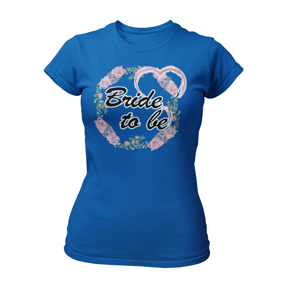 Das JGA T-Shirt "BOHO Bride to be" überzeugt mit einem verspielten Blumen- und Herzmotiv im beliebten Boho-Stil. In zarten Pastellfarben gestaltet, bietet es eine feminine, taillierte Passform mit kurzen Ärmeln und rundem Ausschnitt. Ein ideales Brautshirt für einen stilvollen Junggesellinnenabschied.