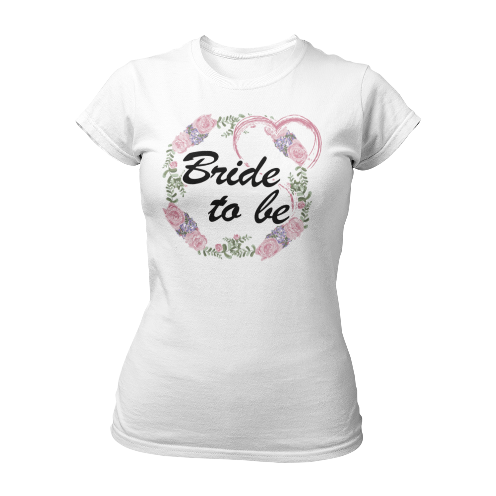 Das JGA T-Shirt "BOHO Bride to be" überzeugt mit einem verspielten Blumen- und Herzmotiv im beliebten Boho-Stil. In zarten Pastellfarben gestaltet, bietet es eine feminine, taillierte Passform mit kurzen Ärmeln und rundem Ausschnitt. Ein ideales Brautshirt für einen stilvollen Junggesellinnenabschied.