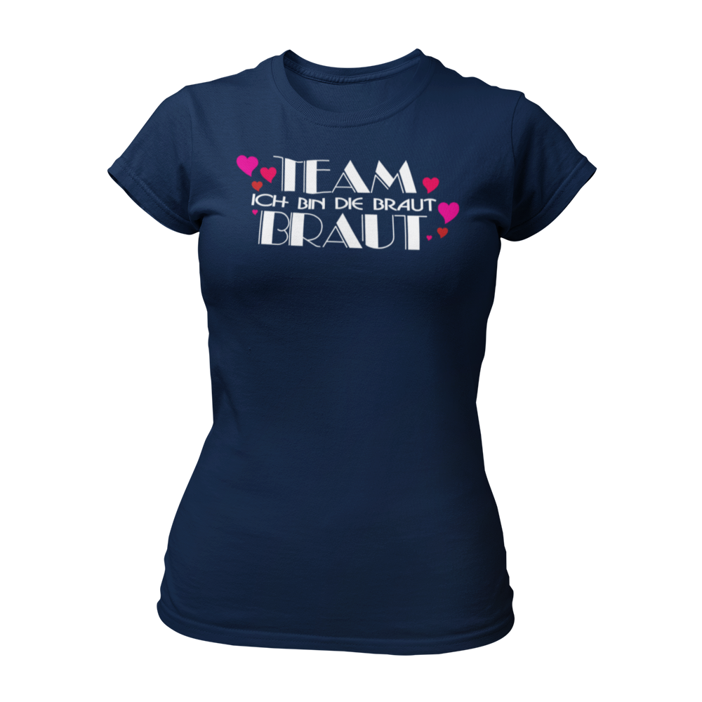 Damen-JGA T-Shirt mit dem Aufdruck "Team Braut" in pink-schwarzer Farbe, versehen mit herzförmigen Designs. Das Shirt hat einen taillierten Schnitt und einen Rundkragen, erhältlich in mehreren Farben. Hergestellt aus 100 % Baumwolle, um sicherzustellen, dass die Braut als Hauptakteurin des Junggesellinnenabschieds sofort erkennbar ist.