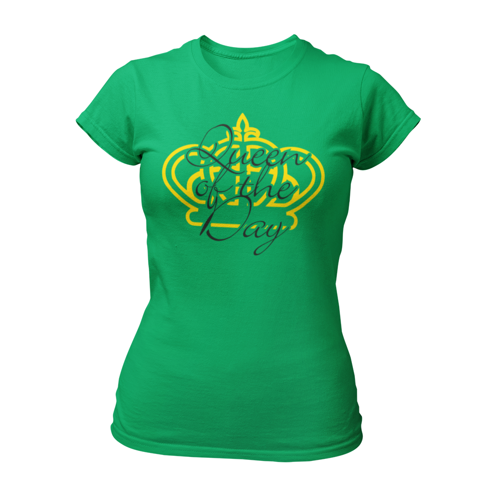 JGA T-Shirt "Queen of the Day" mit einer goldenen Krone und dem Schriftzug „Queen for a day“ in elegantem Schwarz und Gold. Ideal für die Braut und geeignet für verschiedene Feierlichkeiten.