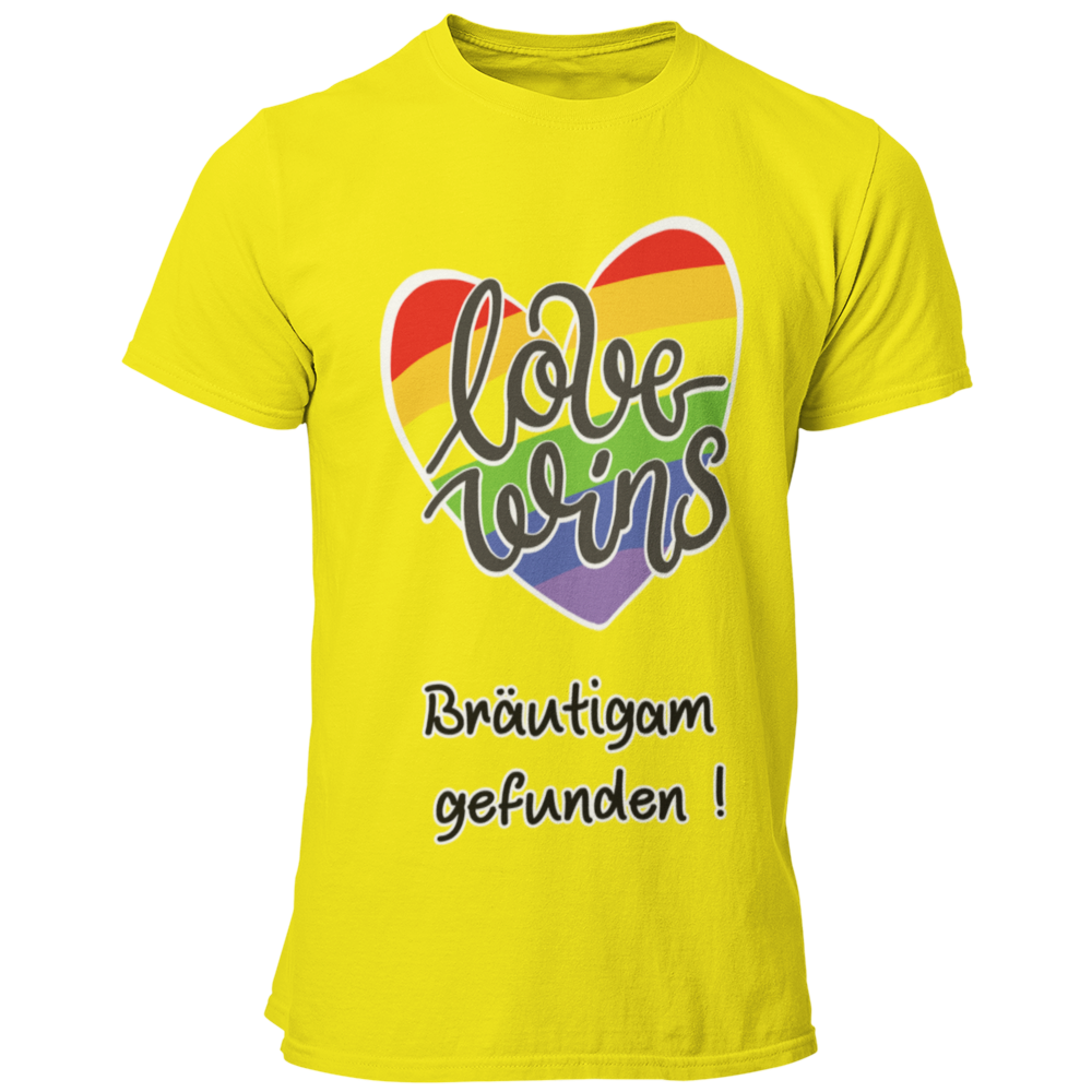 JGA-T-Shirt "Love wins" mit buntem Regenbogenherz und dem Schriftzug „Love wins – Bräutigam gefunden!“. Ideal für den schwulen Junggesellenabschied, um stolz auf die Liebe und die bevorstehende Hochzeit hinzuweisen. Erhältlich in verschiedenen Farben für einen festlichen Regenbogenlook.