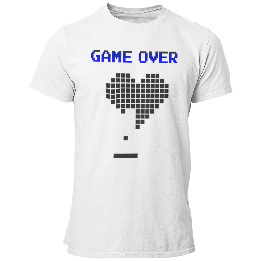 Das JGA T-Shirt "GAME OVER Try again?" ist ein stylisches Shirt im auffälligen Pixel-Design, das an nostalgische Gaming-Abende erinnert. Mit dem markanten „Game Over“-Schriftzug und dem Motto „Try again?“ feiert ihr den letzten Abend des Junggesellen mit Stil. Erhältlich in verschiedenen Farben, sorgt es für einen unvergesslichen Junggesellenabschied!