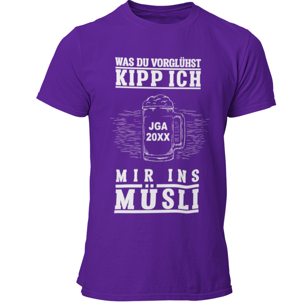 Das JGA T-Shirt „JGA Müsli“ kombiniert Humor mit Individualität, indem es die Jahreszahl des Junggesellenabschieds personalisierbar ist. Der witzige Spruch „Was Du vorglühst, kipp ich mir ins Müsli“ sorgt für Lacher und bringt den Feiergeist zum Ausdruck. Mit hochwertigem Digitaldruck bietet es ein tolles Preis-Leistungs-Verhältnis und ist das perfekte Andenken für eine unvergessliche Feier!