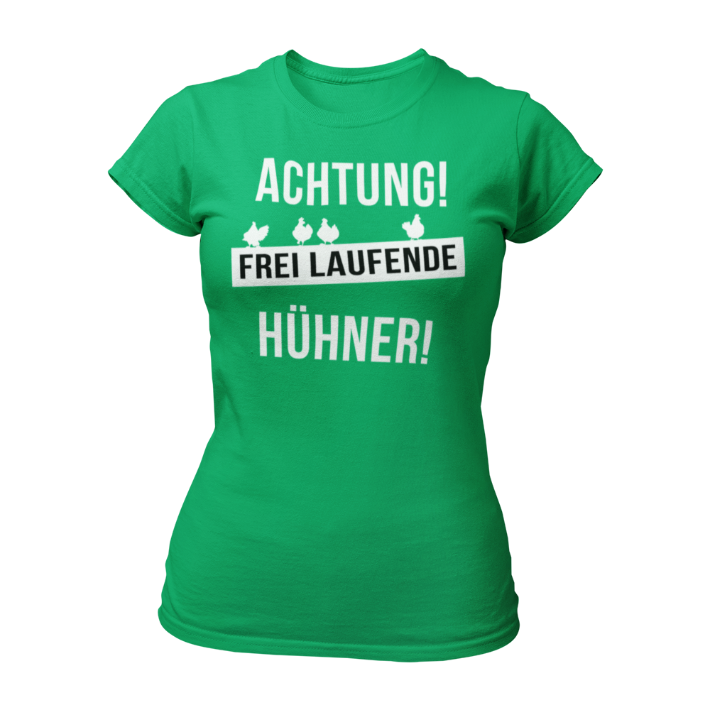 Damen T-Shirt "Achtung freilaufende Hühner" mit auffälligem Schriftzug. Ideal für den Junggesellinnenabschied, bringt es eine Portion Humor und Selbstironie mit sich. Das Shirt hat eine taillierte Passform und ist in vielen Farben erhältlich.
