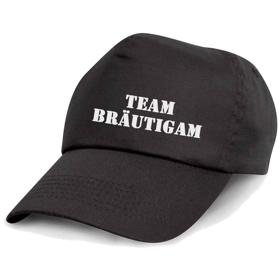 Cap Team Bräutigam in klassischem Design, passend zu verschiedenen JGA T-Shirts, erhältlich in Blau, Schwarz und Rot – ideal für den Junggesellenabschied.