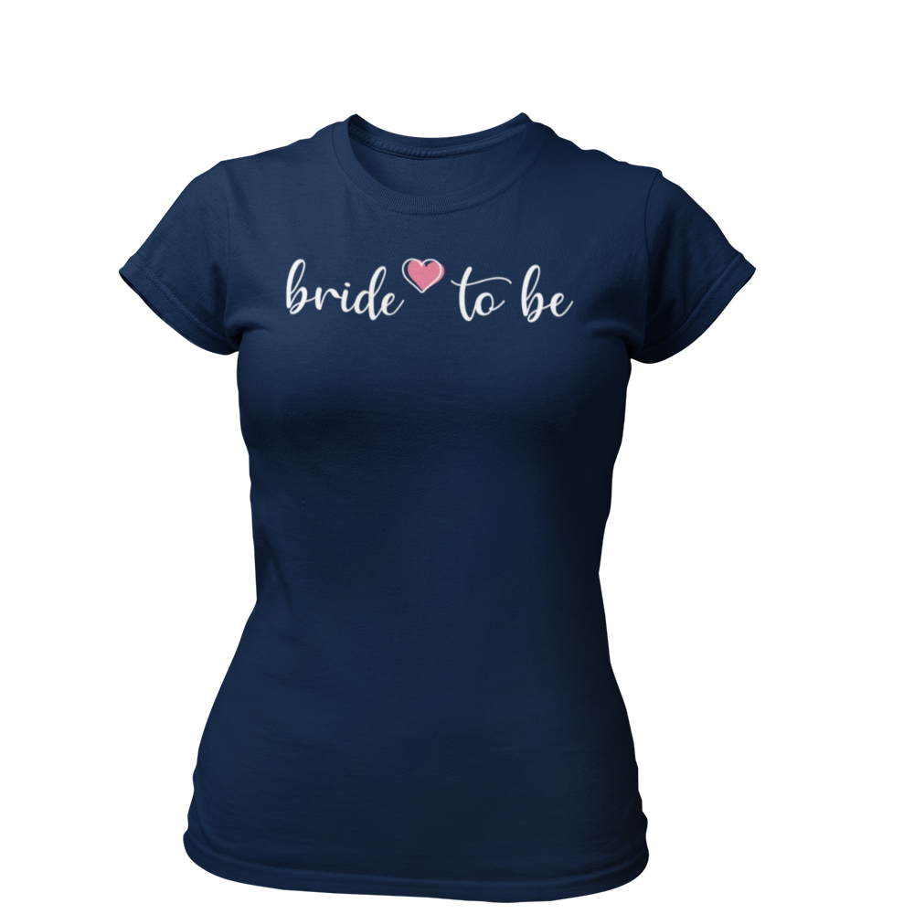 Schlichtes JGA T-Shirt für die Frau mit stylischem 'Bride to be'-Aufdruck. Perfekt für den Junggesellenabschied.