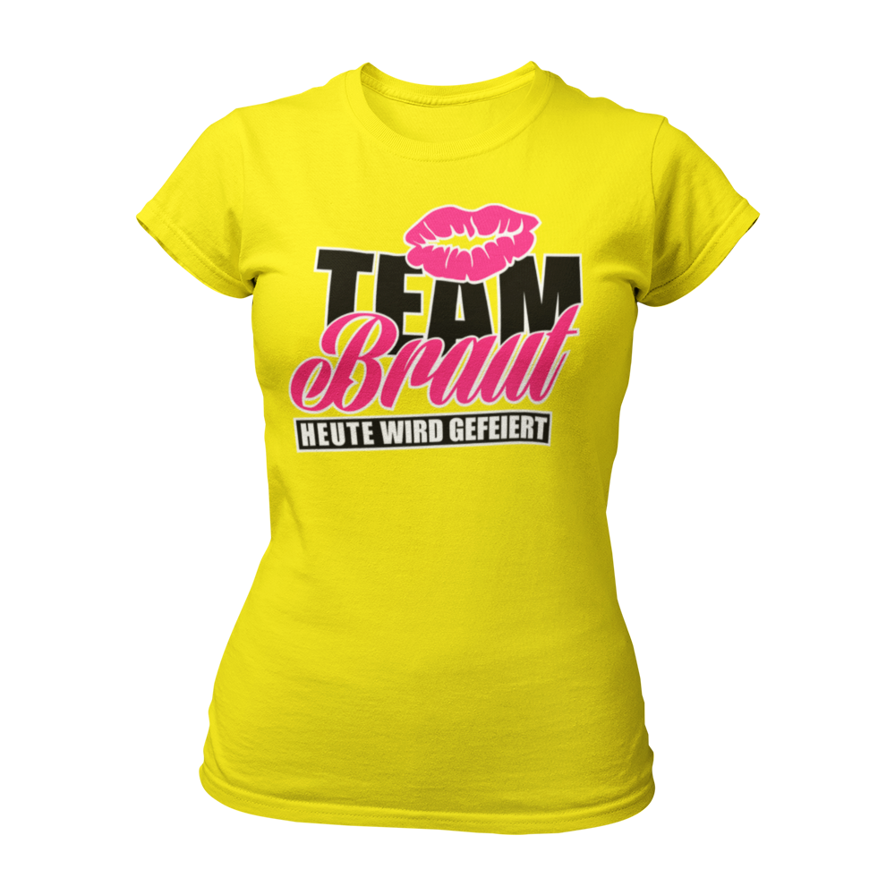 Damen T-Shirt "Team Braut – Heute wird gefeiert!" mit Kussmund und pinker Schrift, ein beliebtes JGA-Shirt für Frauen. Dieses feminine Design hat einen taillierten Schnitt und ist in verschiedenen Farben wie Pink, Weiß, Grün und Schwarz erhältlich. Perfekt für den Junggesellinnenabschied, um mit den Mädels stilvoll zu feiern!