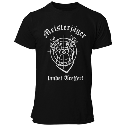 Das JGA T-Shirt "Meisterjäger" mit der Aufschrift „Meisterjäger landet Treffer“ feiert humorvoll den bevorstehenden Ehe-Start des Junggesellen. Ein bunter Elch mit Zielscheibe symbolisiert seinen Erfolg in der „Jagd“ nach der großen Liebe. Dieses witzige Shirt ist ein toller Begleiter für den Junggesellenabschied, kombiniert Spaß und Charme ohne aufdringlich zu sein