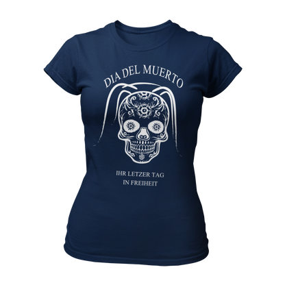 Damen T-Shirt "Dia del Muerto – Letzter Tag" mit Totenkopf und Schleier, verziert mit Blumen. Im Popart-Stil gestaltet, ist das Shirt ideal für Rock n Roller, Rockabillys und Hardrocker. Es bietet einen femininen Schnitt, kurze Ärmel und einen Rundkragen, perfekt für einen schaurig schönen Look beim Junggesellinnenabschied.