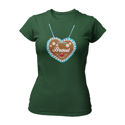 JGA T-Shirt "Lebkuchenherz (Braut)" für Damen, das durch ein auffälliges Design mit einem großen Lebkuchenherz-Aufdruck zum Blickfang auf Junggesellinnenabschieden wird. Das Shirt zeigt in verschnörkelten Buchstaben den Schriftzug "Braut" auf dem Herz. Erhältlich in verschiedenen Farben, bietet es eine taillierte Passform mit kurzen, anliegenden Ärmeln für angenehmen Tragekomfort. Perfekt für die gesamte Mädelsclique, die das "Lebkuchenherz Crew" Shirt trägt. Das Shirt lässt sich ideal mit verschiedenen Acc