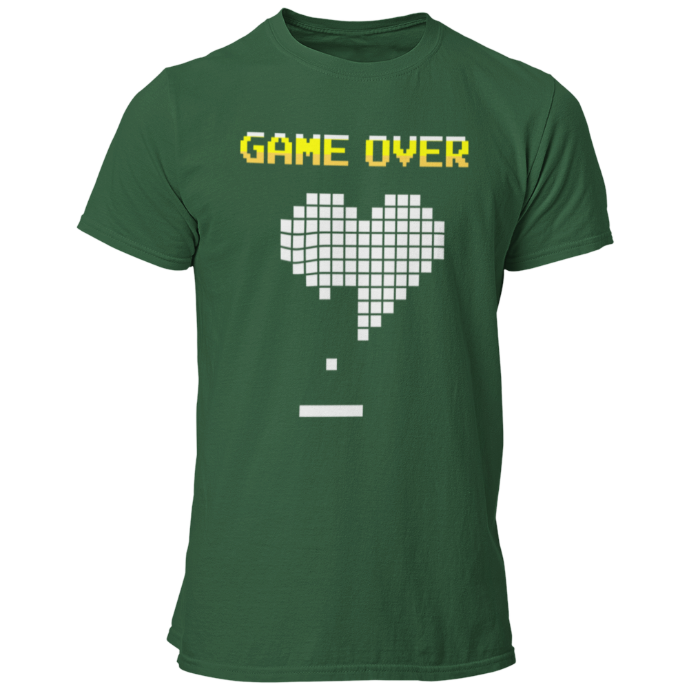 Das JGA T-Shirt "GAME OVER Try again?" ist ein stylisches Shirt im auffälligen Pixel-Design, das an nostalgische Gaming-Abende erinnert. Mit dem markanten „Game Over“-Schriftzug und dem Motto „Try again?“ feiert ihr den letzten Abend des Junggesellen mit Stil. Erhältlich in verschiedenen Farben, sorgt es für einen unvergesslichen Junggesellenabschied!