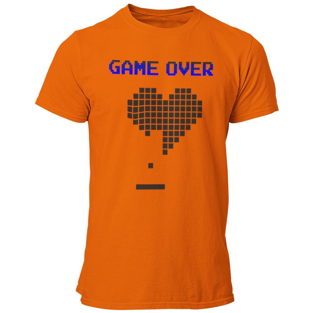 Das JGA T-Shirt "GAME OVER Try again?" ist ein stylisches Shirt im auffälligen Pixel-Design, das an nostalgische Gaming-Abende erinnert. Mit dem markanten „Game Over“-Schriftzug und dem Motto „Try again?“ feiert ihr den letzten Abend des Junggesellen mit Stil. Erhältlich in verschiedenen Farben, sorgt es für einen unvergesslichen Junggesellenabschied!