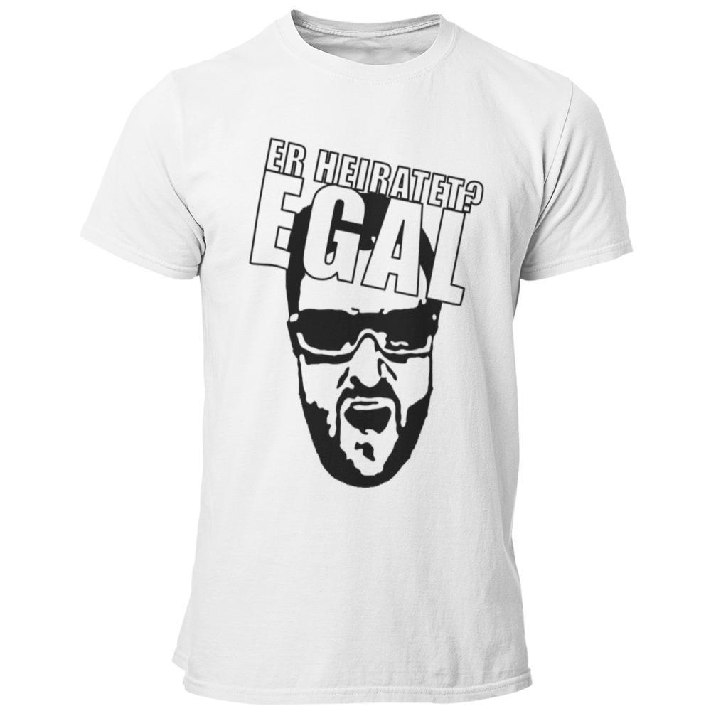 JGA T-Shirt 'Egal' mit einem humorvollen Motiv, inspiriert von dem Streit zwischen einem Comedystar und einem Sänger. Das Shirt trägt die wiederholte Aufschrift 'Egal' und zeigt damit die unbeschwerte Einstellung des Junggesellen und seiner Freunde. Perfekt für den Junggesellenabschied, vermittelt dieses T-Shirt die Botschaft, dass es egal ist, was andere denken – hier wird gefeiert! Ein ideales Geschenk für den Bräutigam, um den besonderen Anlass stilvoll und witzig zu zelebrieren.