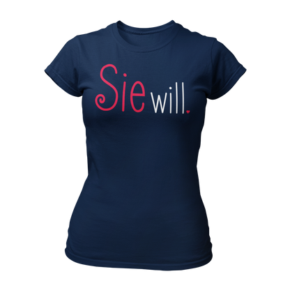 Damen T-Shirt "Sie will." mit einem schlichten, zweifarbigen Schriftzug, der die Aufschrift „Sie will.“ trägt. Perfekt für den Junggesellinnenabschied, ob bei einer Bridal Shower, im Wellnessbereich oder auf einer Kneipentour. Das Shirt hat einen femininen Schnitt und betont die festliche Stimmung des Anlasses.